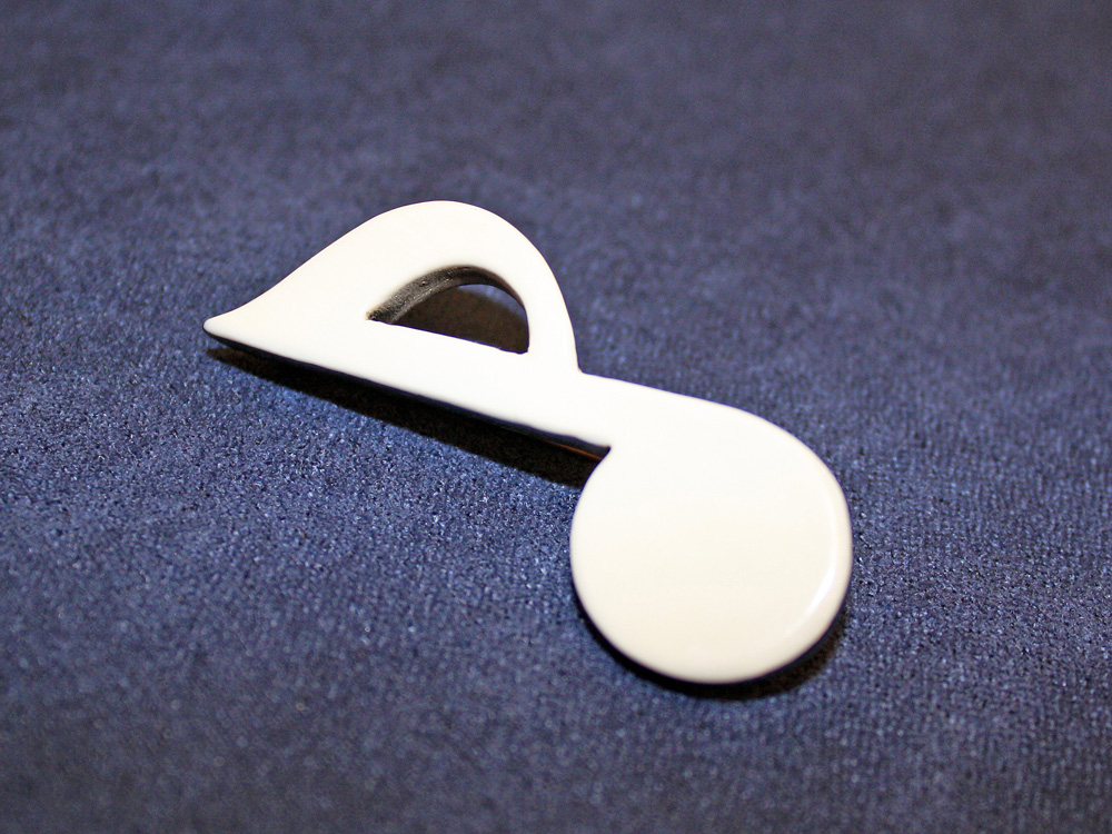 Jay Jackson - Eighth Note Ivory Pin