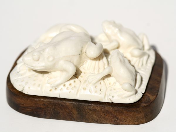 Mammoth Ivory Carving - Frog Family