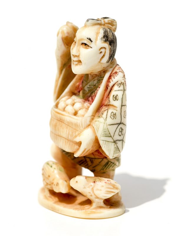 Unknown Artist - Man Selling Eggs Netsuke