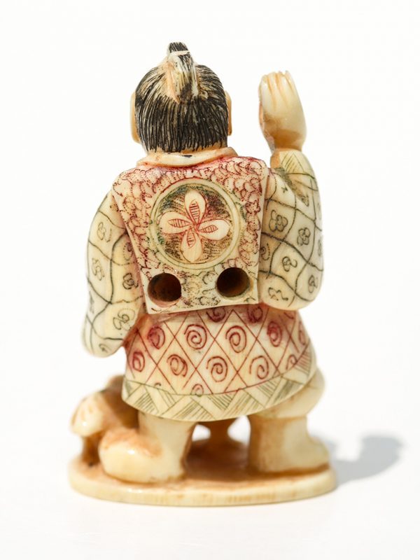 Unknown Artist - Man Selling Eggs Netsuke