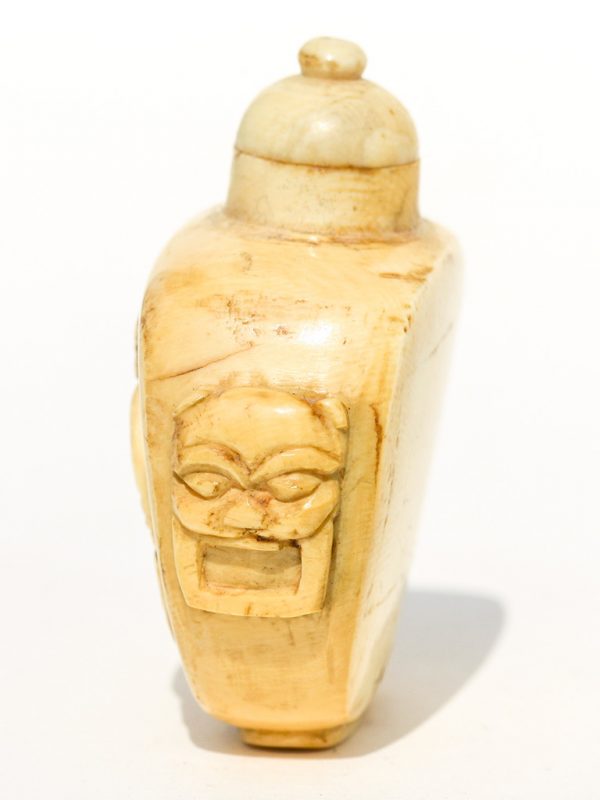 Unknown Artist - Antique Carved Ivory Snuff Bottle