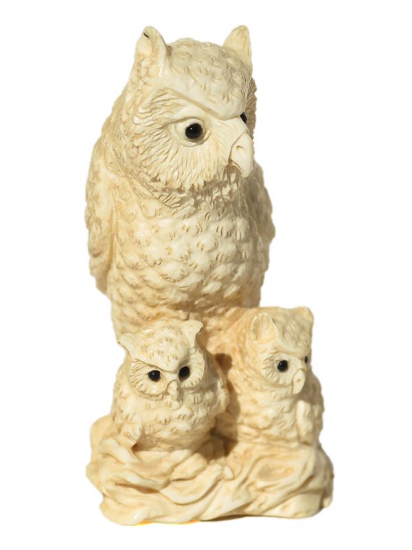 Unknown Carver - Owl Family Netsuke