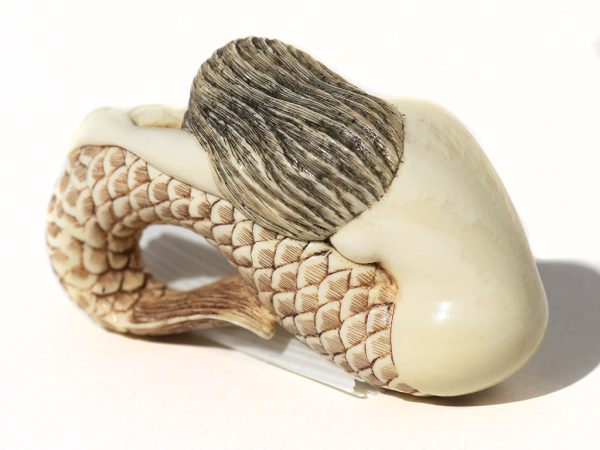 Unknown Carver - Mermaid in Repose (Oxbone) Netsuke