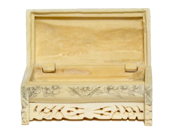 Unknown Artist - Carved Oxbone Box