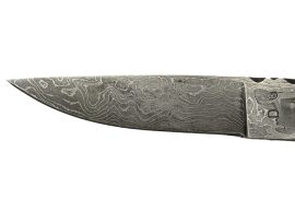 Roni Dietrich Scrimshaw -Cardinal Scrimshaw Custom Knife