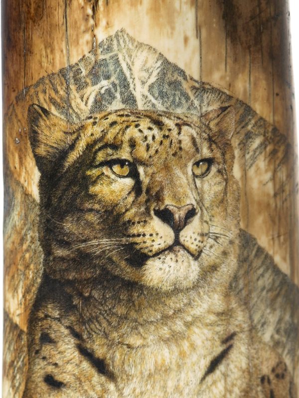 Orana Tahl Scrimshaw - Snow Leopard