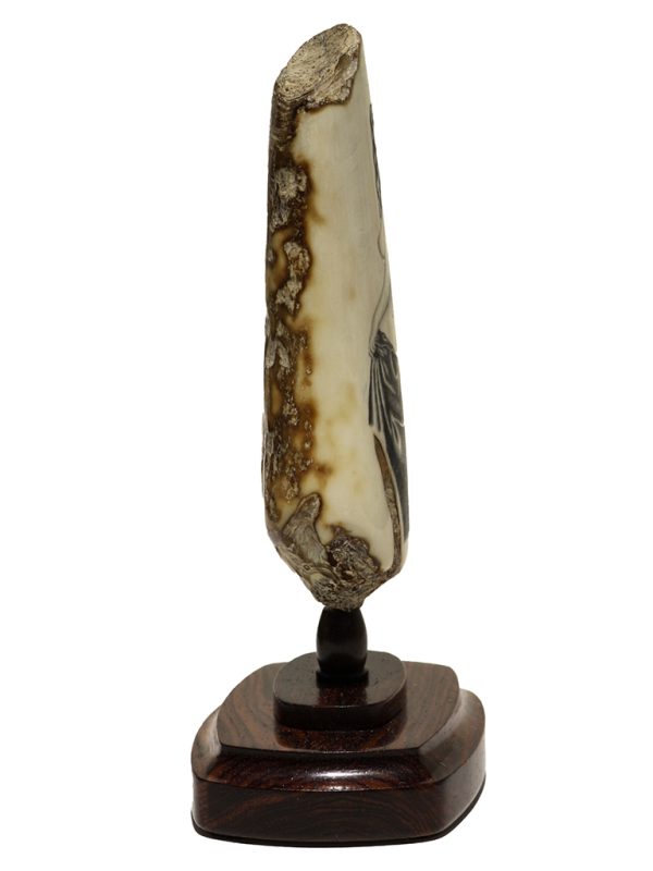 Karen Reno Scrimshaw - Come Hither Look