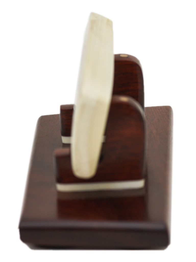 David Adams Scrimshaw - Grizzly on the Prowl